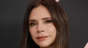 Виктория Бекъм навърши 50, вижте СНИМКИ от партито