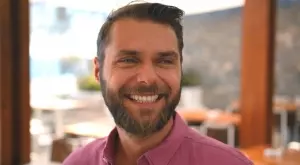 Алек от "Ергенът" умили фенките си с тази СНИМКА