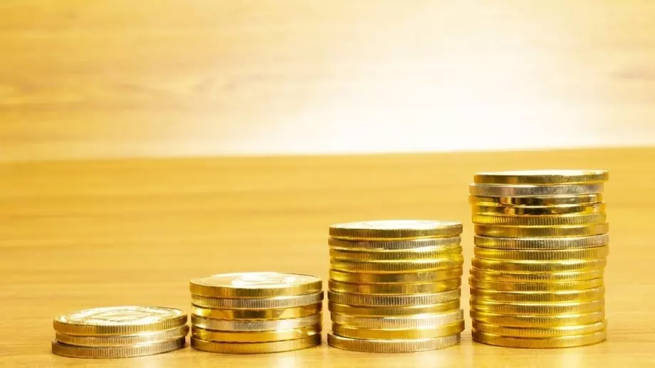 Защо да инвестираме в златни монети?