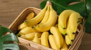 Супер трик как да предотвратите потъмняването на бананите