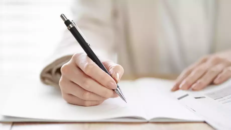 Прибирам (се), прибера (се) или пребирам (се), пребера (се): Как се пише правилно?