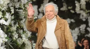 Интимно: Ралф Лорън направи ревю в офиса си в Ню Йорк (ВИДЕО)