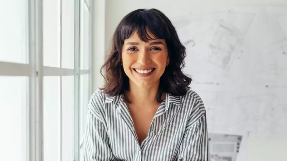 Женски виц за 8 май, 2024 г.: Баща и син 