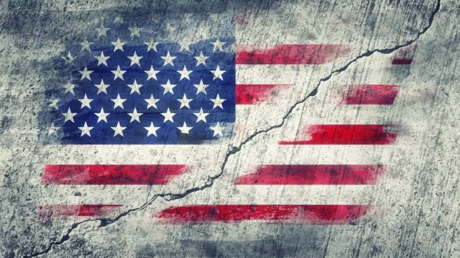 САЩ губят популярност като глобална сила в световен мащаб