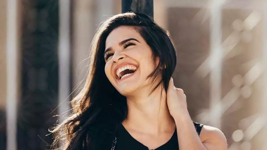 Женски виц за 11 май, 2024 г.: Пена заминава