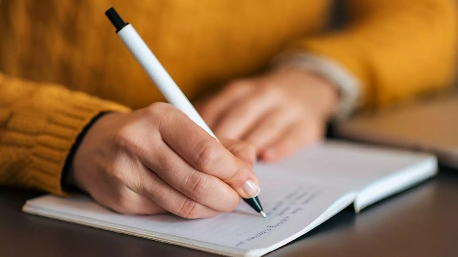 Ето как се пише: пришълец или пришелец