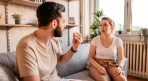 4 пъти, когато всъщност е добре да излъжете партньора си