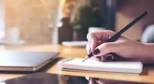 Рождени или рожденни: Как се пише правилно?