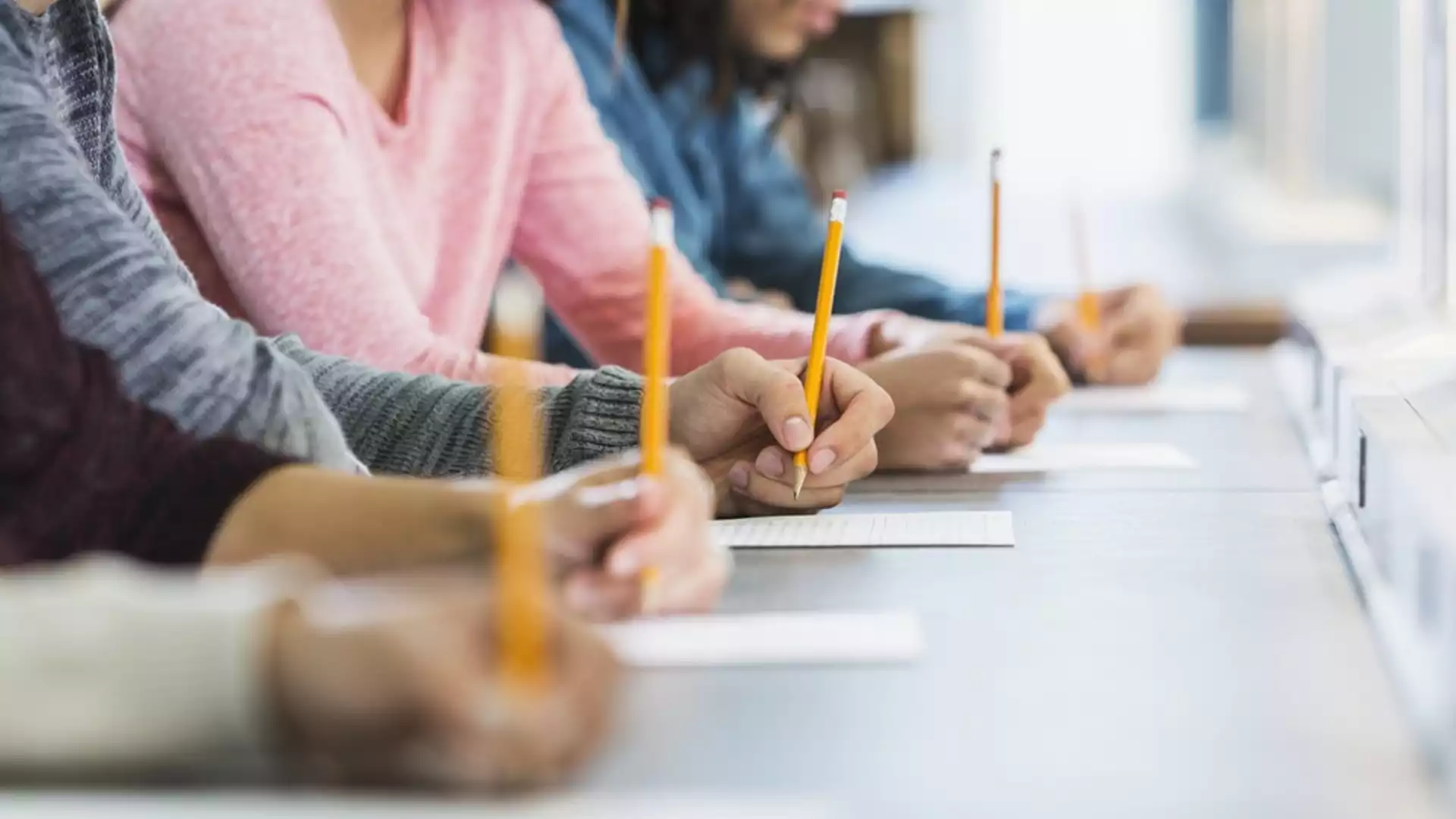 Ето как се пише: съвсем или савсем