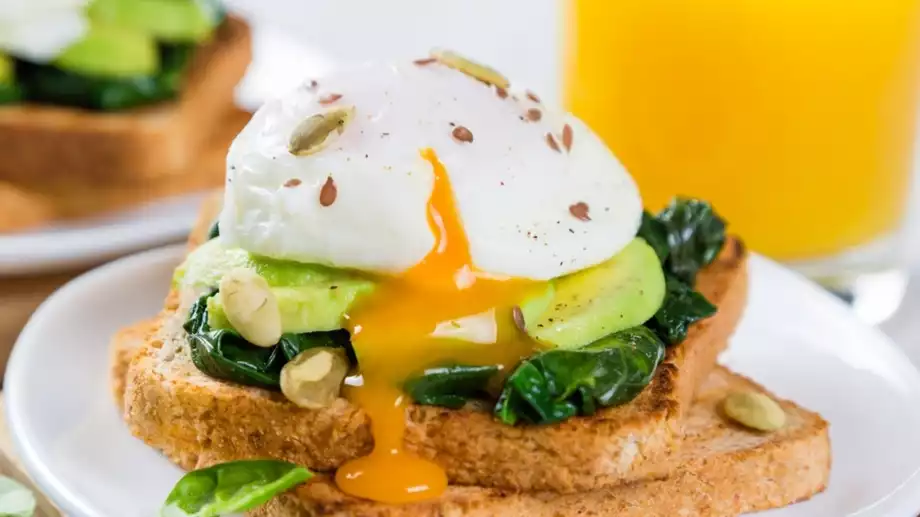 С този трик ще правите яйца Бенедикт като шеф готвач