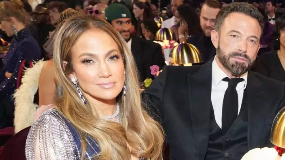 Дженифър Лопес и Бен Афлек се развеждат? (СНИМКА)