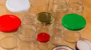 Как да стерилизирате буркани за зимнина