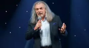 Халваджиян се завръща в сериалите, сменя Nova за БНТ