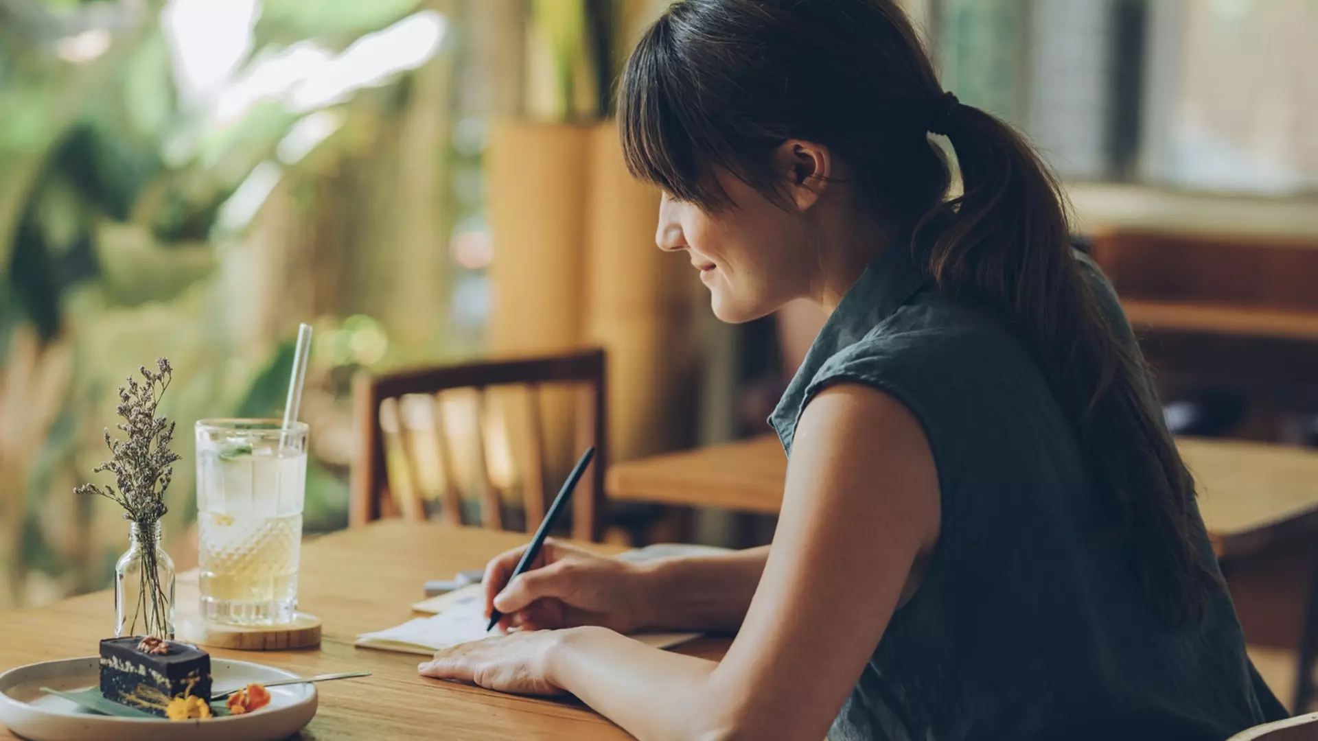 Ето как се пише: здание или сдание