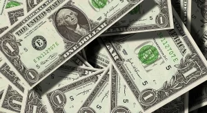 Защо всеки жител на земята дължи 39 000 долара?