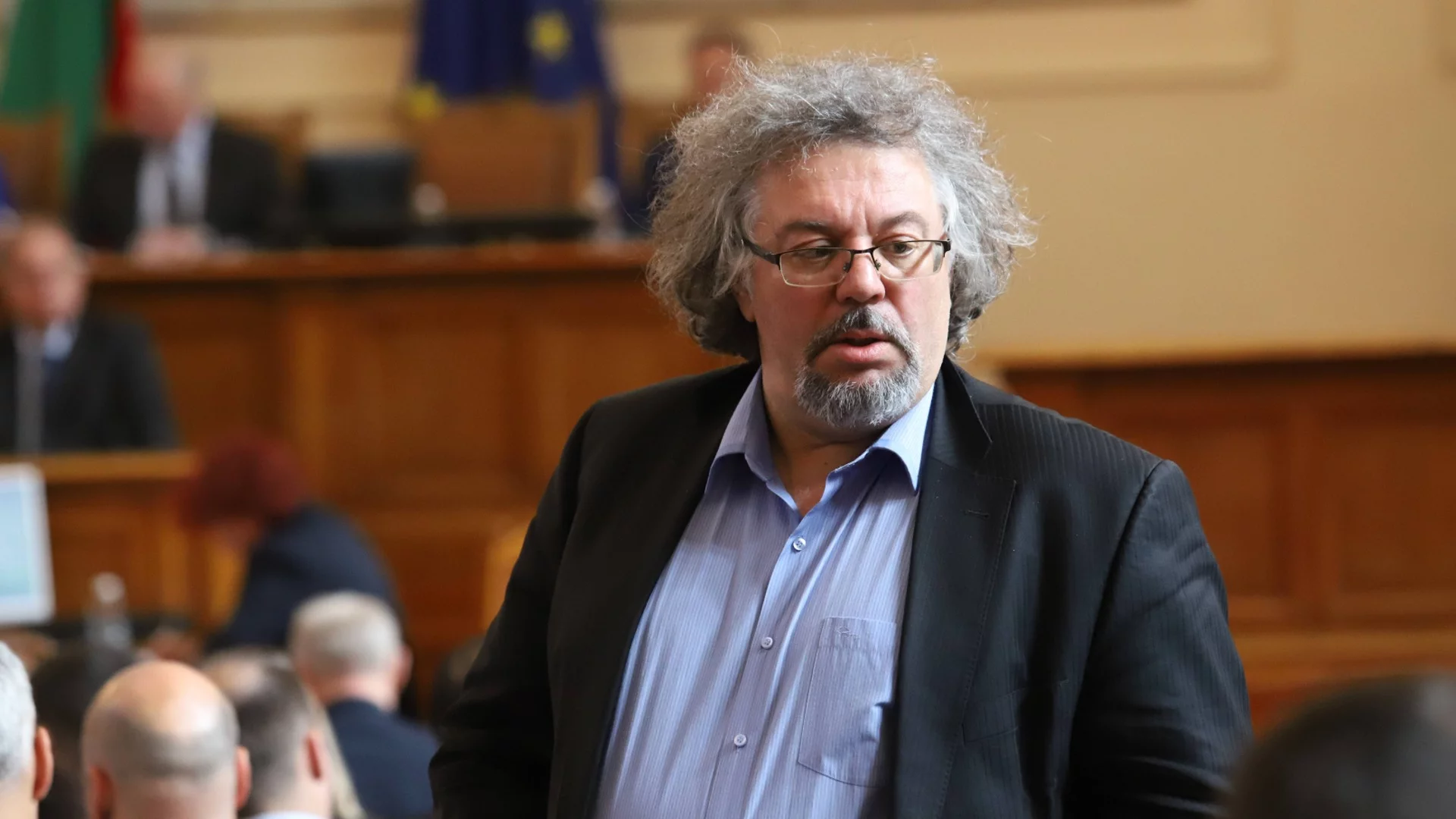 Напрежение: „Възраждане“ дава Манол Пейков на прокуратурата