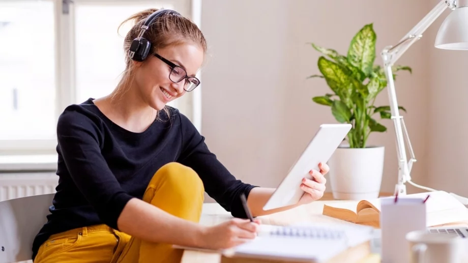 Инвитро, ин-витро или ин витро: Как се пише правилно?