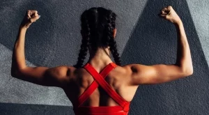 6 ефективни упражнения за премахване на мазнините по гърба