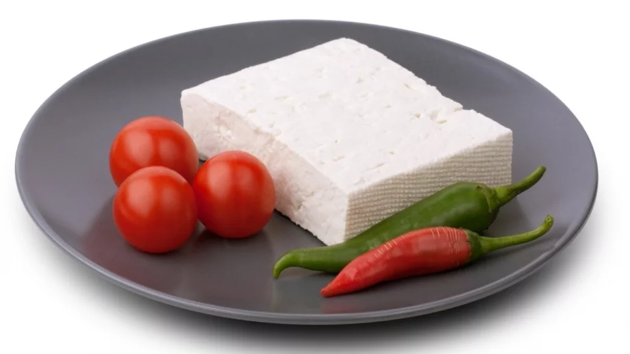 Сирене в тава по шопски 