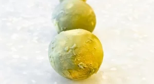 Ето защо твърдо сварените яйца имат зелени жълтъци