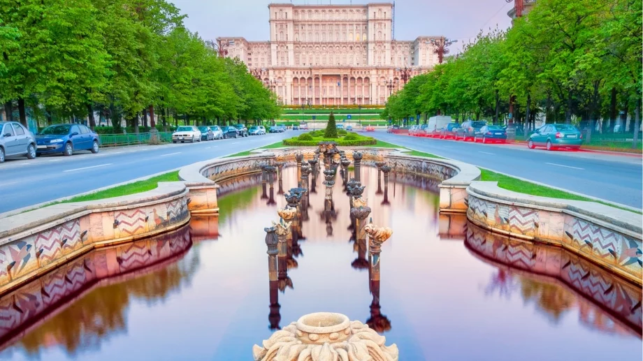 Минималната заплата в наша съседка става 1454 лева от 1 юли