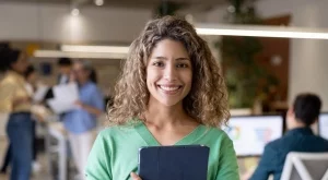 Женски виц за 12 юни, 2024 г.: Срещнали се две бабички