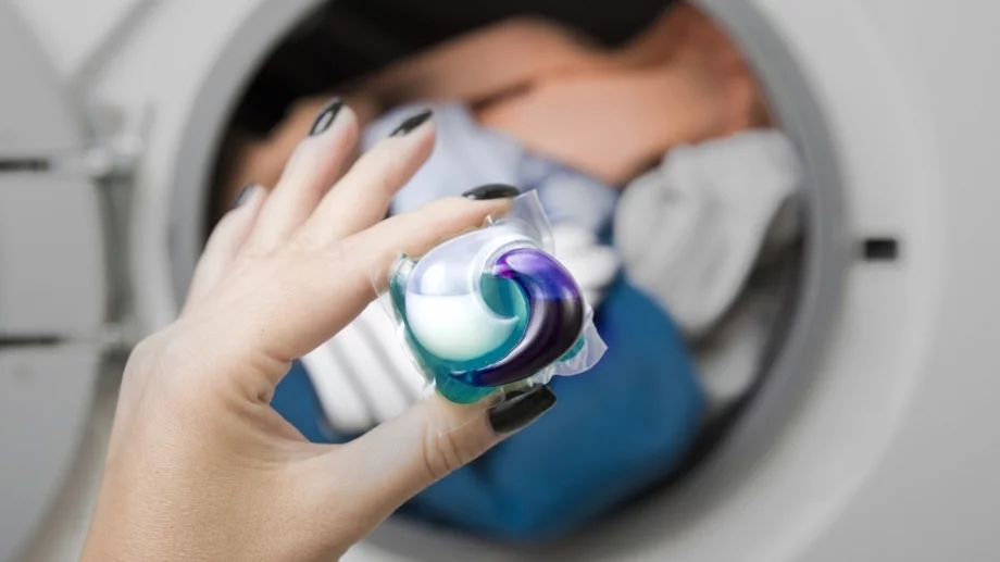 Как правилно да използвате капсулите за пране 