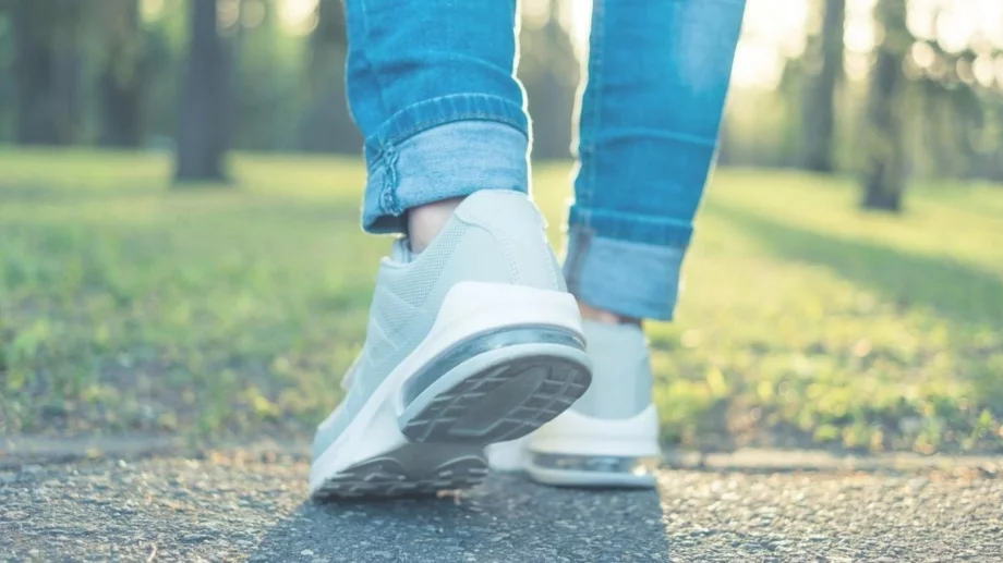 Стилове с Nike Air Max 95: как да носите тези обувки всеки ден?