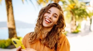 Женски виц за 16 юни, 2024 г.: Две бабички