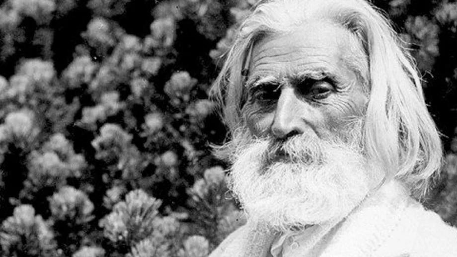 10 силни цитата на Петър Дънов за любовта