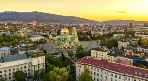 2024/06/19/be6db964c12445615aece5034fbff027