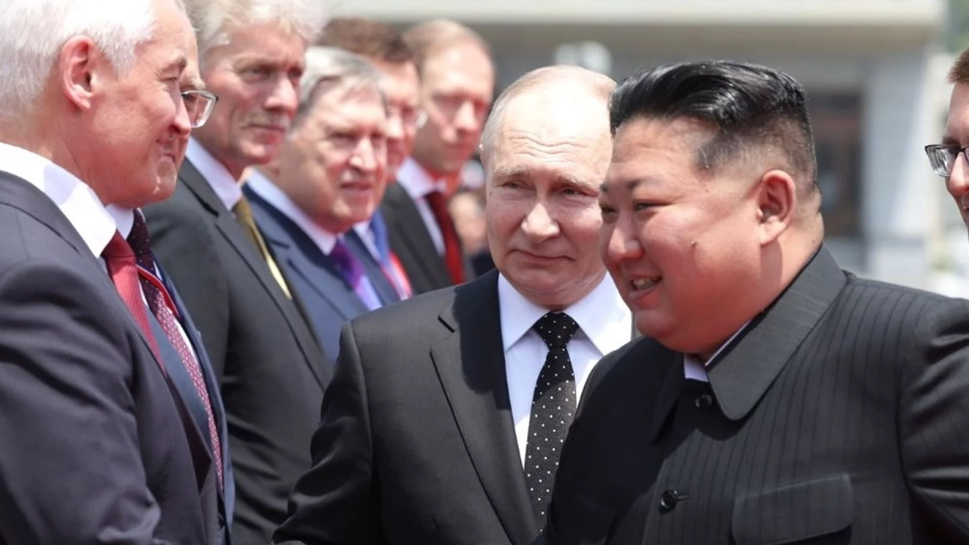 "Зависи от Русия": Южна Корея готви ПВО и снаряди за Украйна