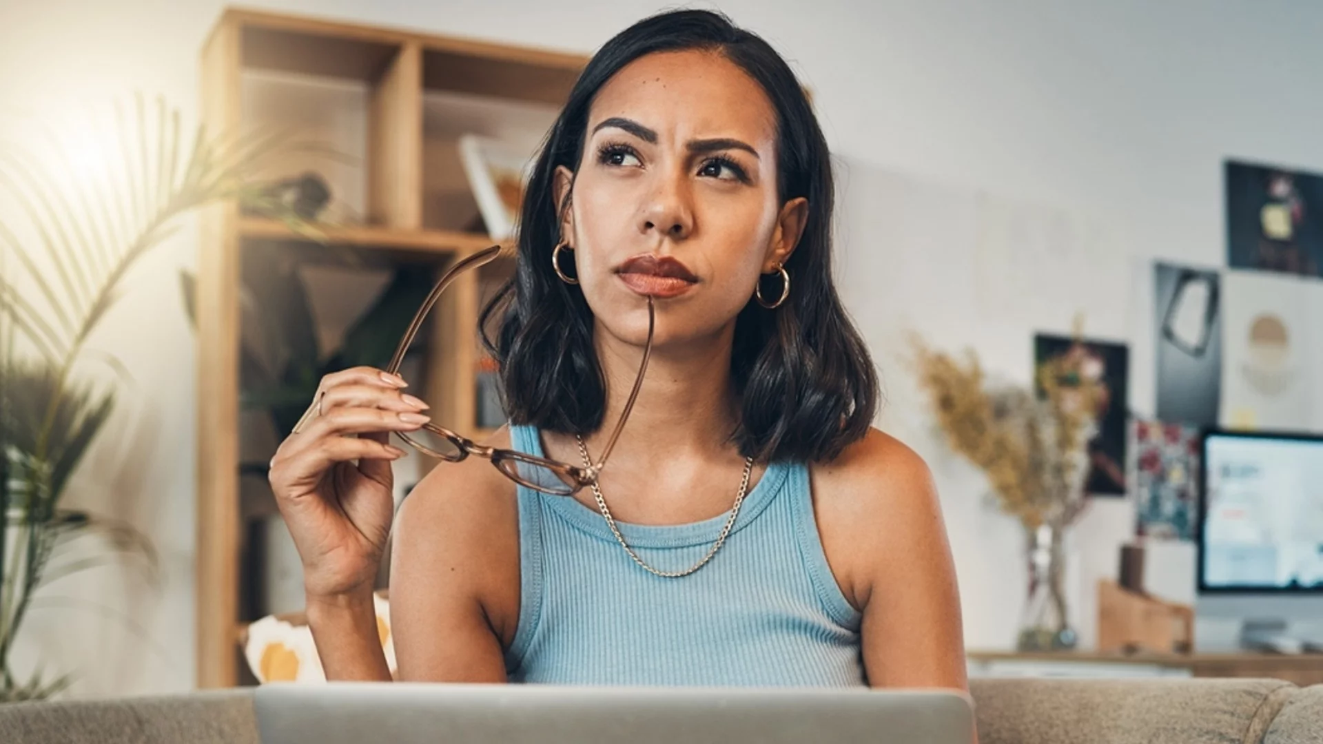 Ето как се пише: юноша или юнуша