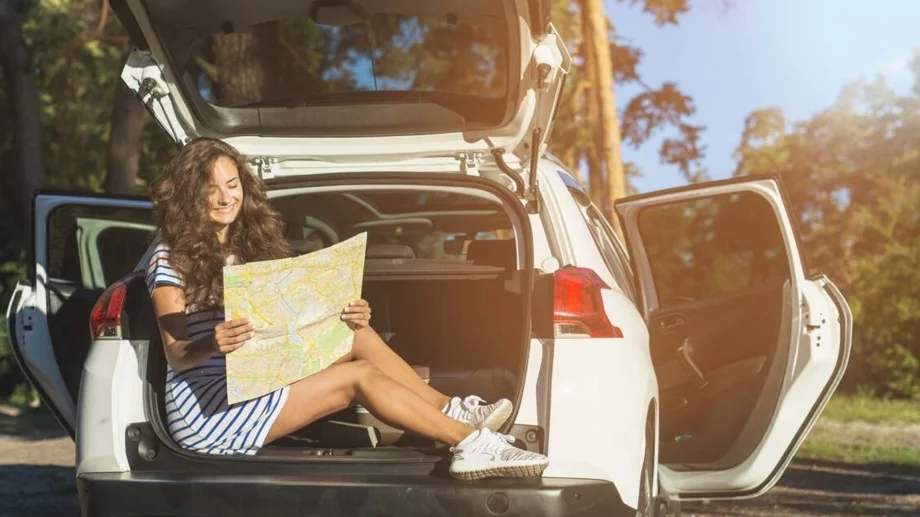 Как да се подготвим за дълго пътуване с автомобил?