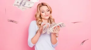 3 зодии, които ще забогатеят през юли 2024