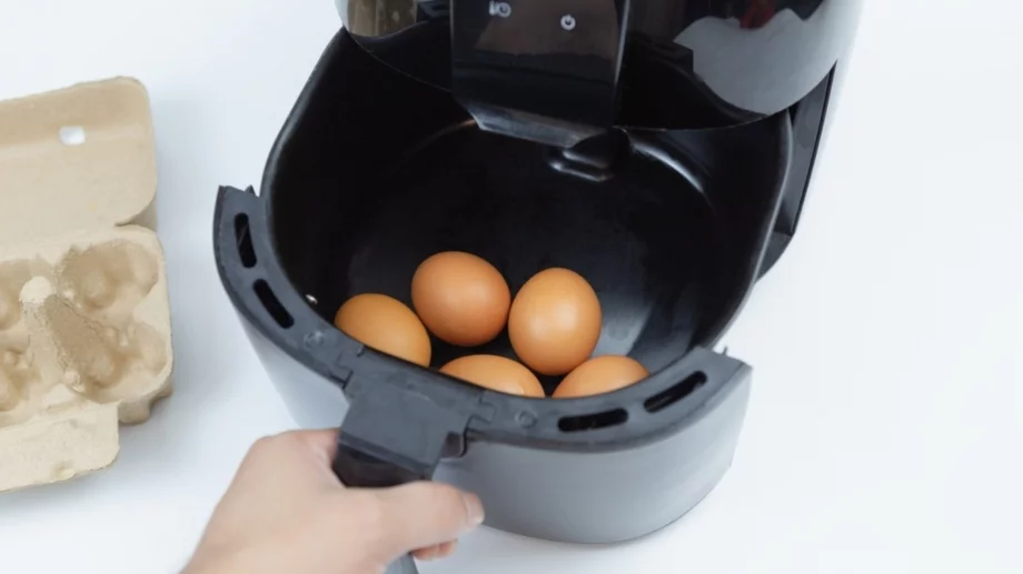 Как да сварите яйца в Airfryer