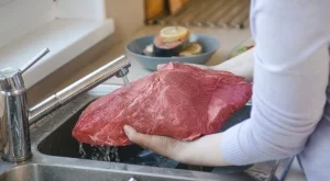 Кои храни НЕ трябва да мием преди готвене