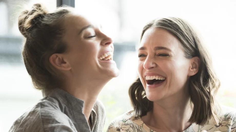 Женски виц за 22 юли, 2024 г.: Разговор в Перник