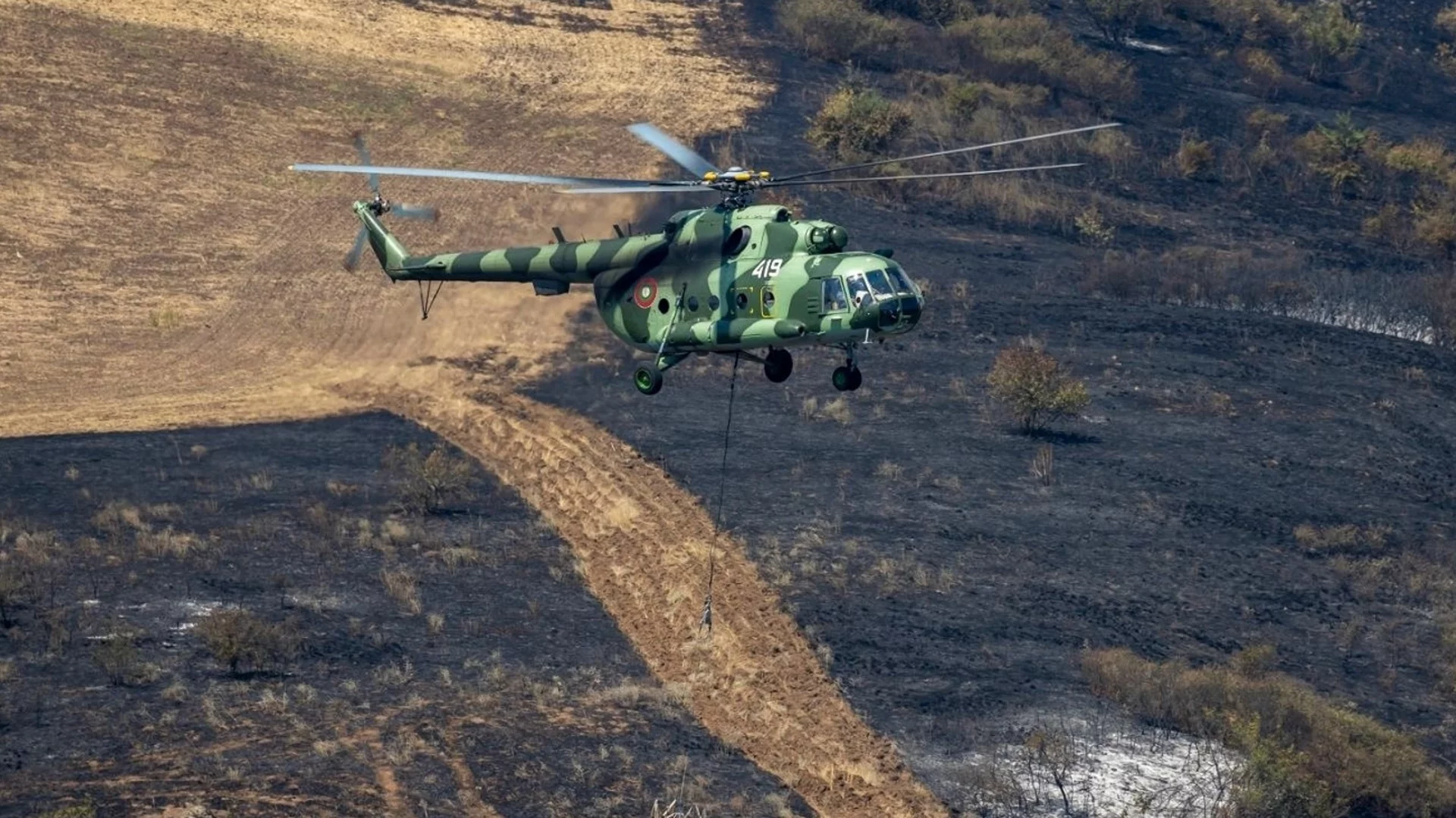 Пожарът във Воден, Крайново и Странджа е овладян, огънят в Гърция е на 1 км от България