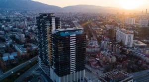 2024/07/23/5c07843fa419b420a3da213ac7e80467