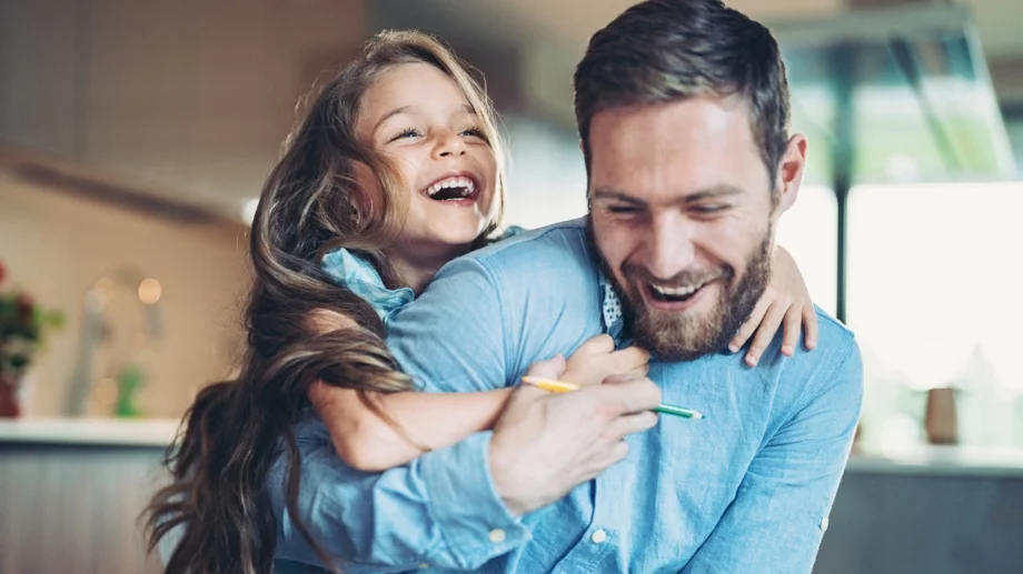 Нови правила за отпуск за самотни бащи, нови обезщетения за безработица