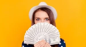 Как да се предпазим от измамите с потребителски кредити