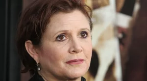 Продадоха златния костюм на принцеса Лея от "Междузвездни войни"