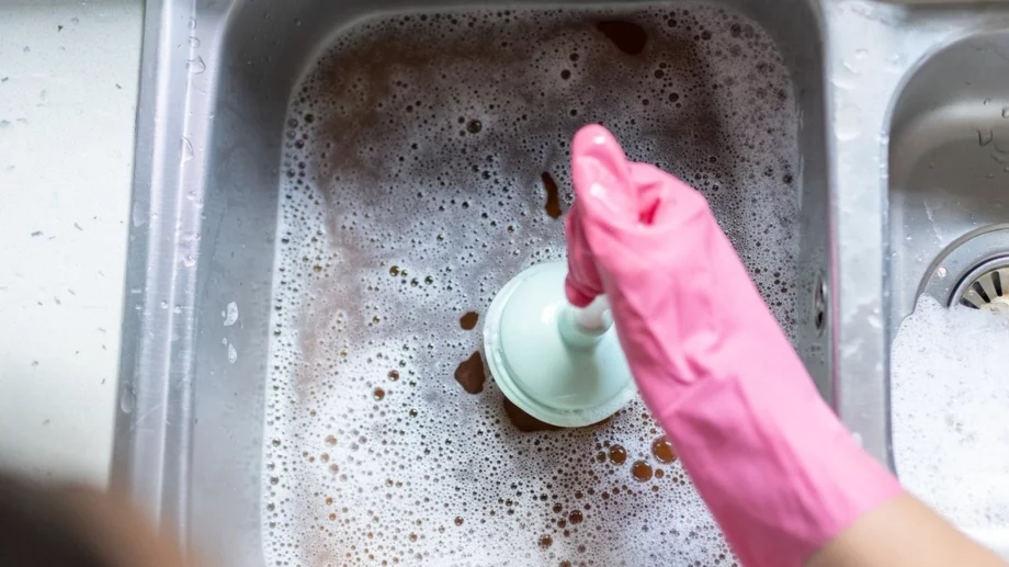 Оцетът и содата са неефективни при запушени канали – какво да направите