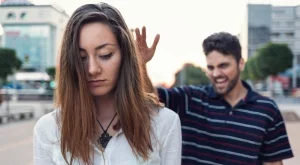 8 фрази, които могат да провалят връзката ви