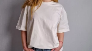  Как да превърнете бялата си тениска в стилен потник (ВИДЕО)
