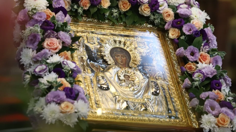 Празнуваме Голяма Богородица на 15 август: Обичаи