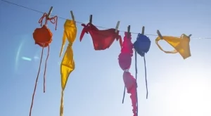 Как правилно да перете банския си