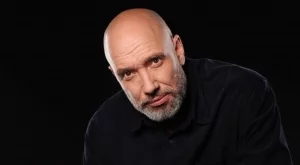 Захари Бахаров отваря нов театър в София