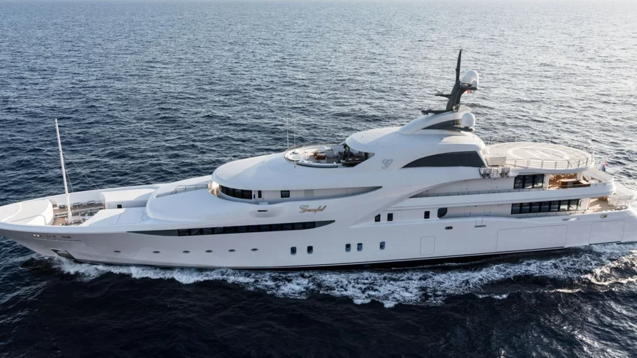 Шефът на Morgan Stanley изчезна след потъване на яхта